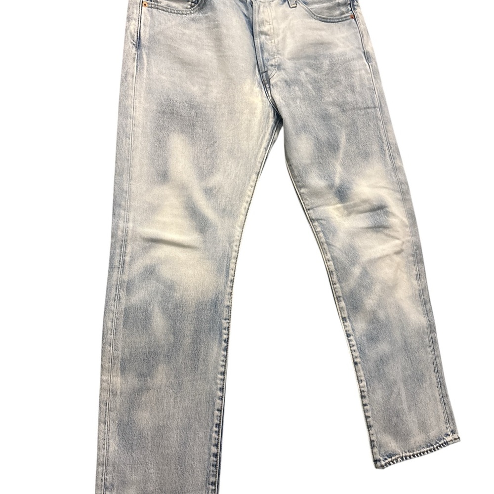 Levi's Men's Light Blue Straight Jeans